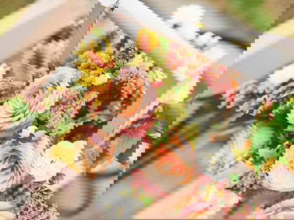 https://dev.wordsystech.com/flower2/wp-content/uploads/2025/05/1-1-1.jpg