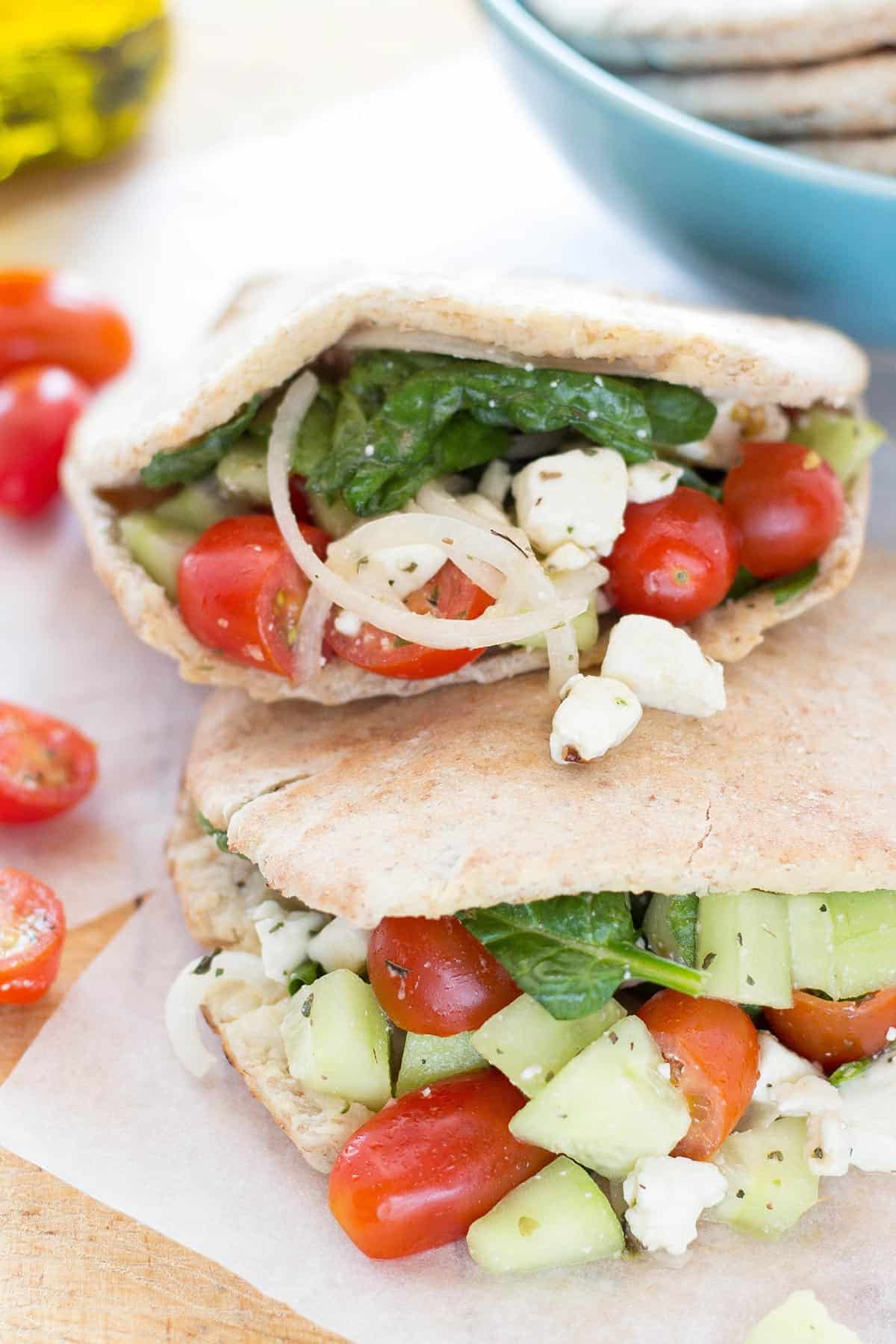 Vegetarian Greek Pitas – Summer-Loving | Ready in 10 Mins