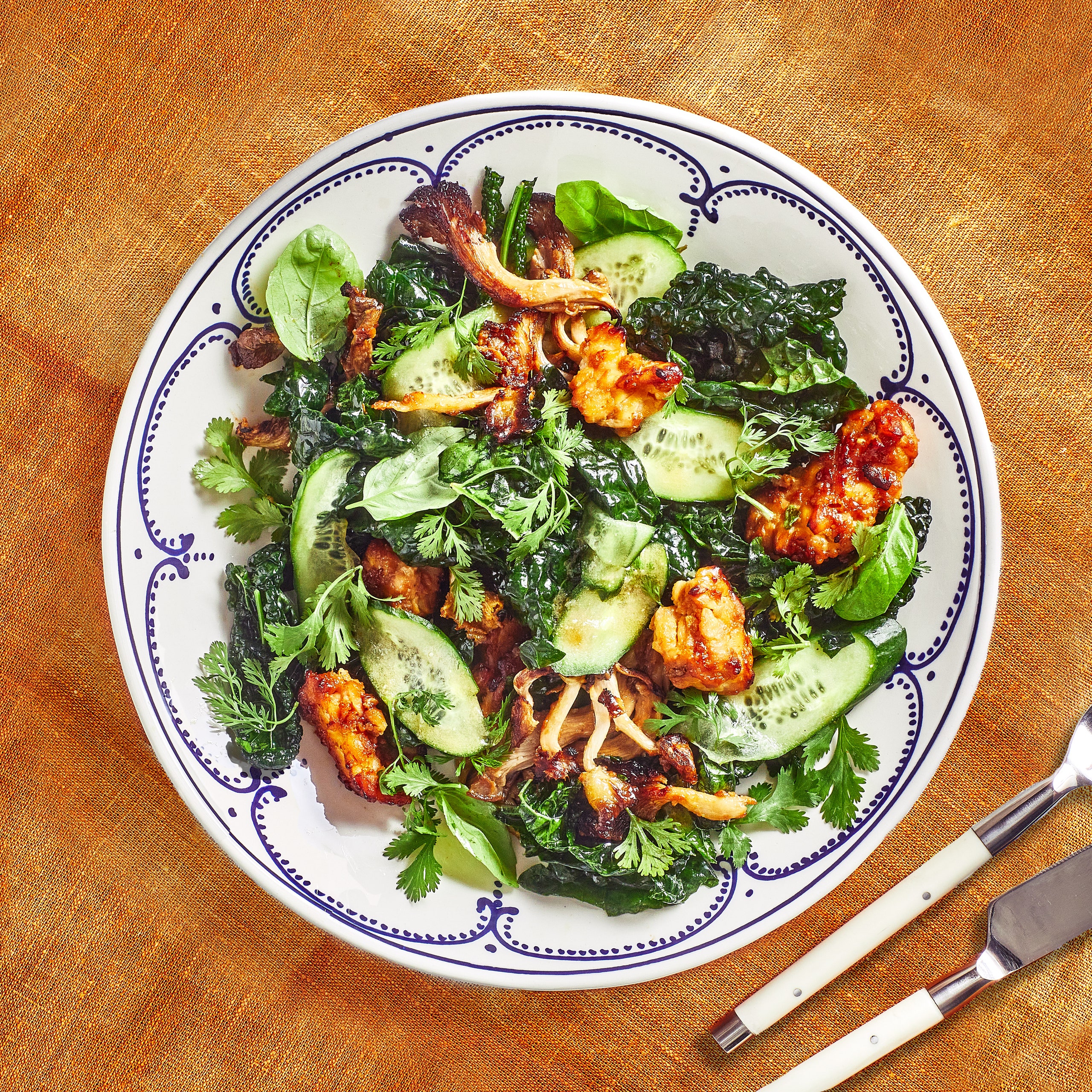 Kale Salad With Roasted Tempeh and Mushrooms