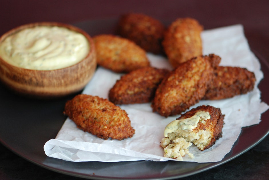 Quinoa Fritters with Ají Amarillo Aioli