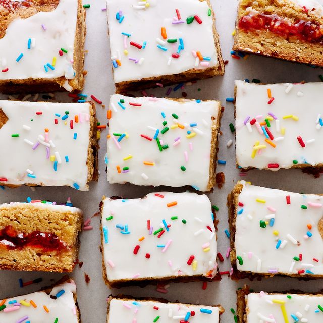 Strawberry Pop-Tart Blondies
