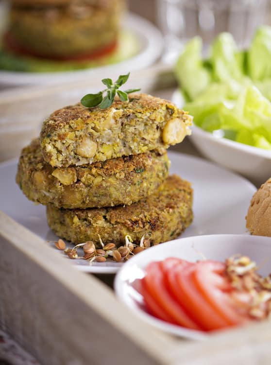 Baked chickpea burgers vegan