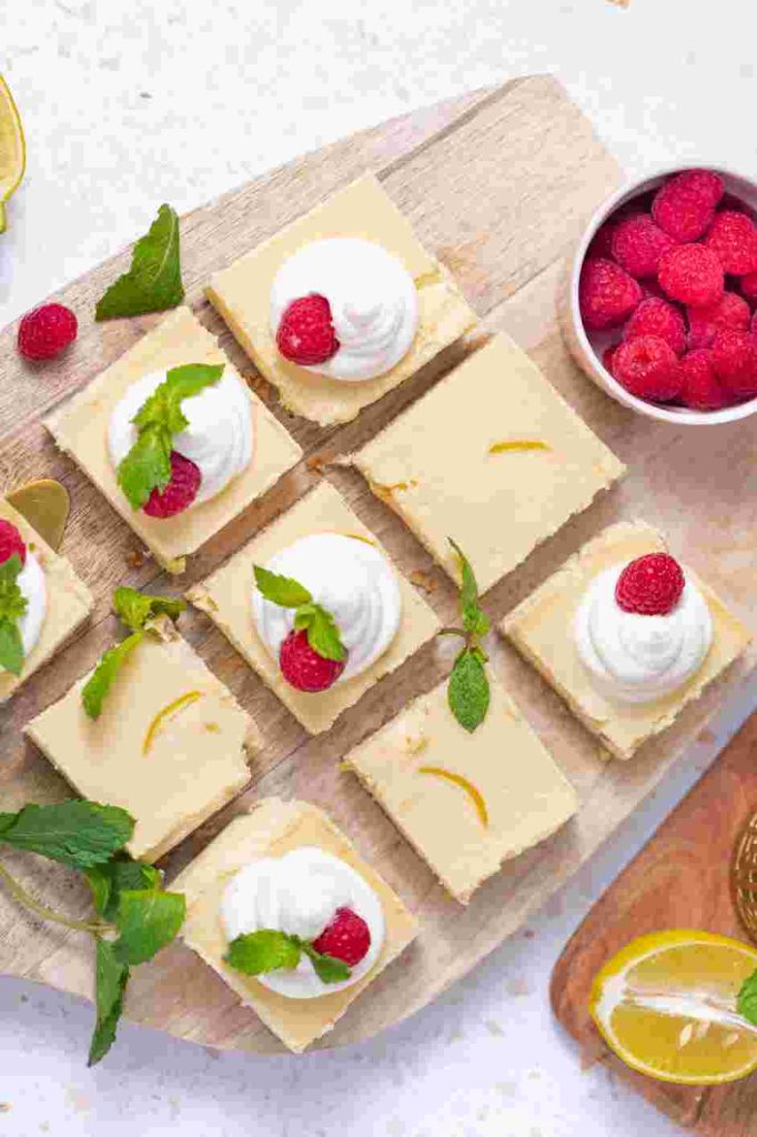Lemon Cheesecake Bars Recipe